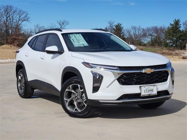 2026 CHEVROLET Trax