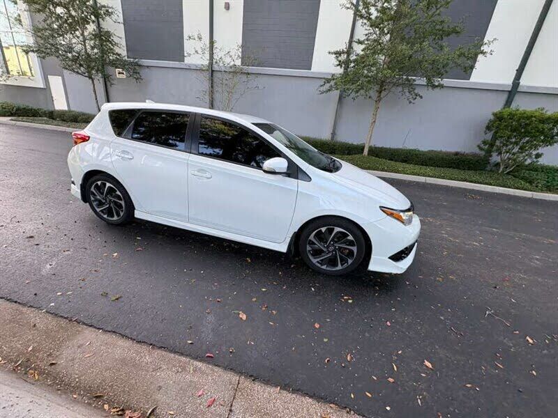 2016 TOYOTA Scion