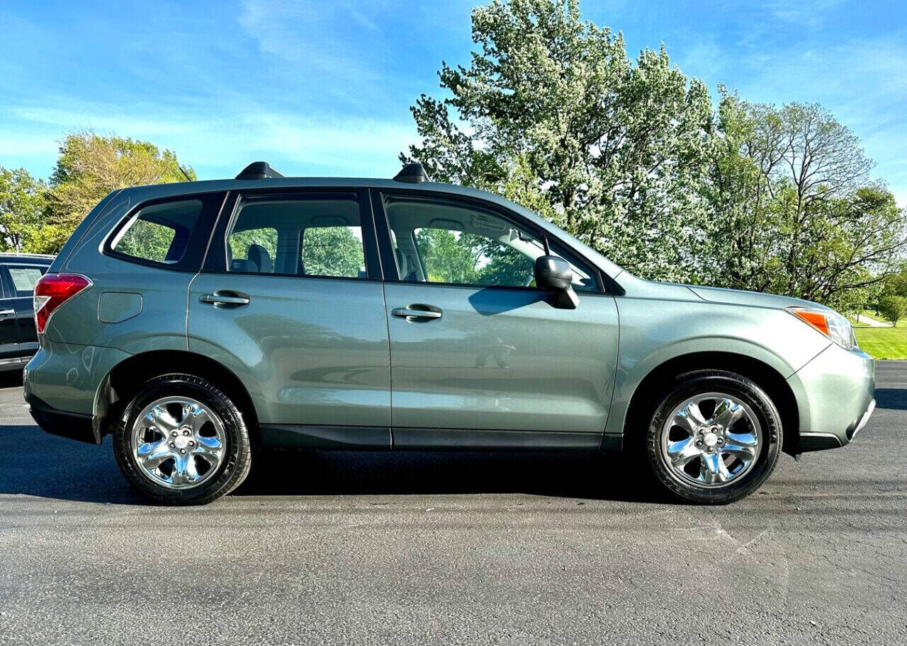 2014 SUBARU Forester