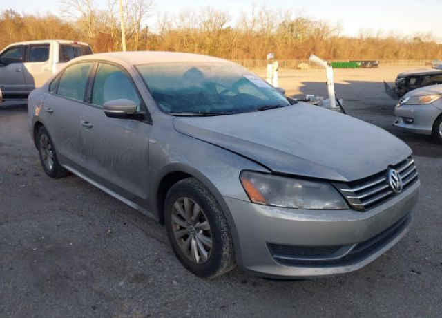 2014 VOLKSWAGEN Passat