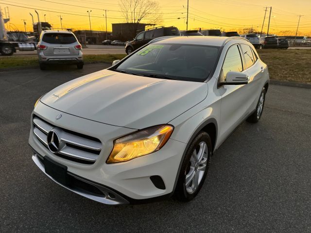 2015 MERCEDES-BENZ GLA-Class