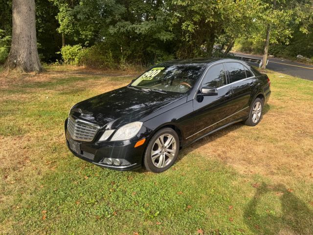 2010 MERCEDES-BENZ E-Class