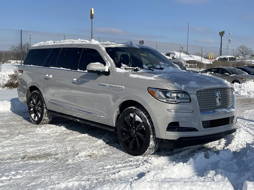 2024 LINCOLN Navigator L