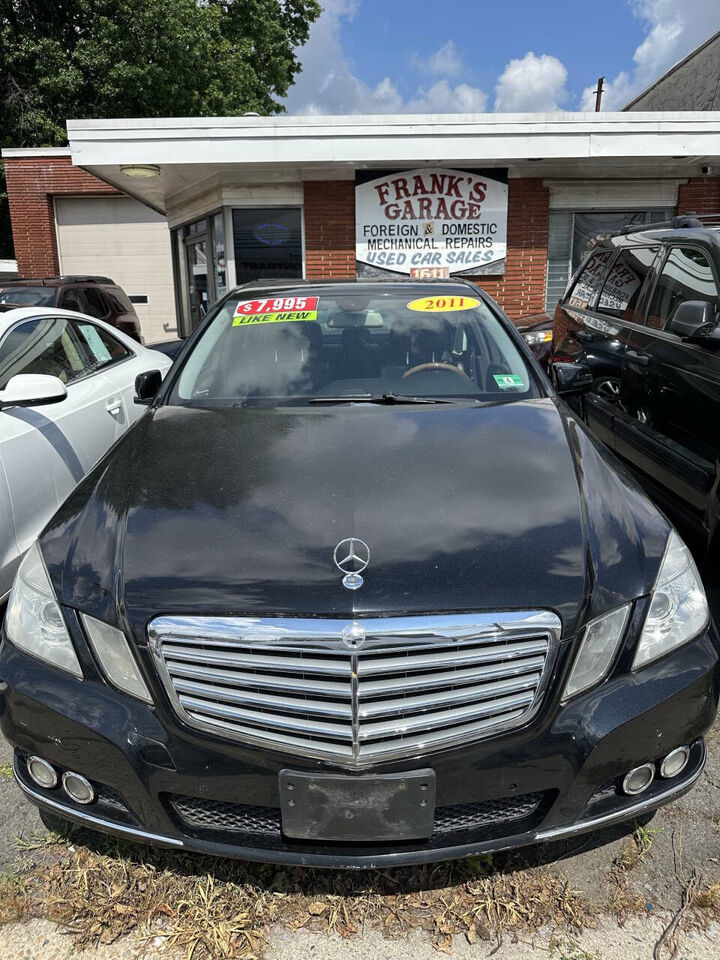 2011 MERCEDES-BENZ E-Class