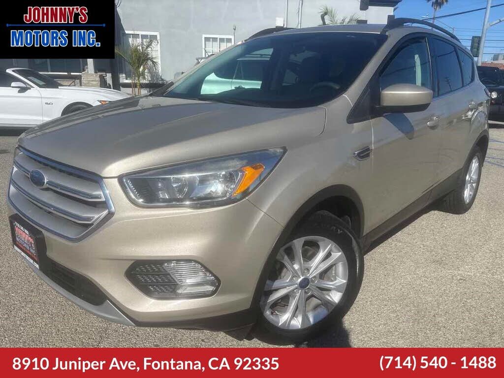2018 FORD Escape