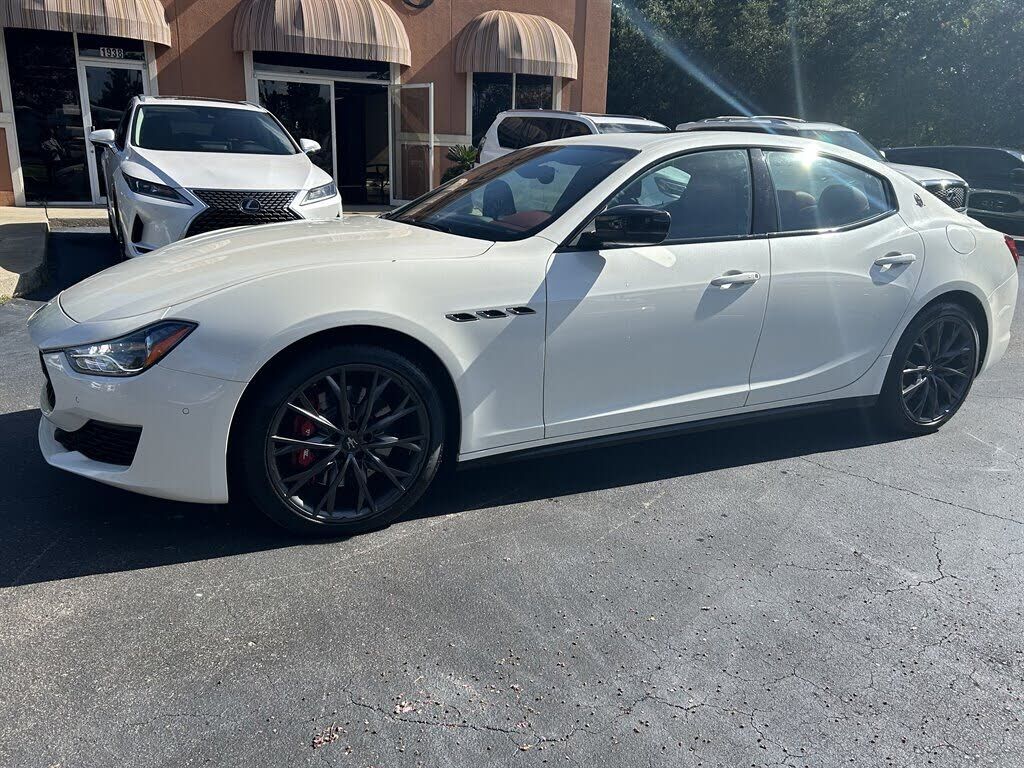 2020 MASERATI Ghibli