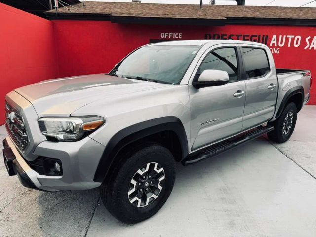 2016 TOYOTA Tacoma