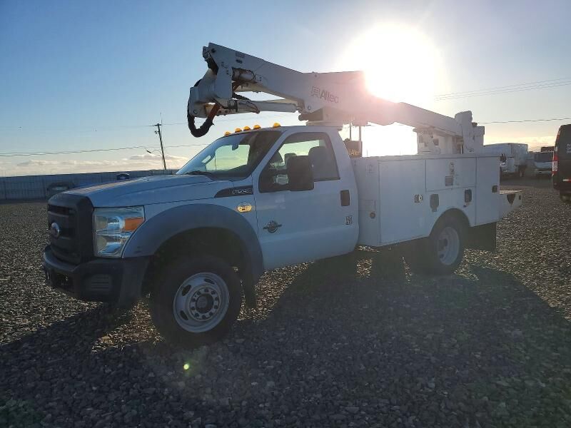 2011 FORD F-550