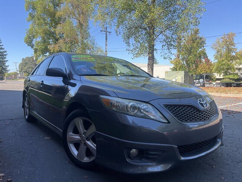 2010 TOYOTA Camry