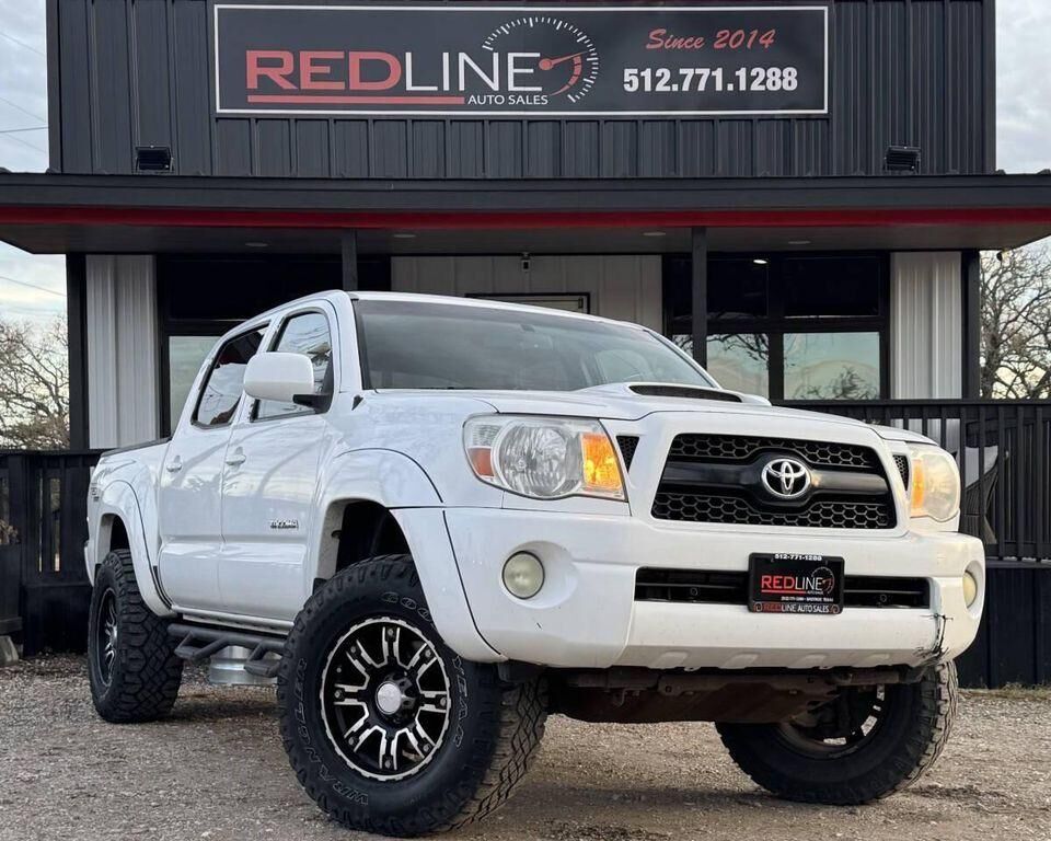 2011 TOYOTA Tacoma