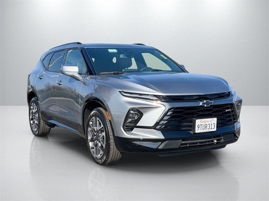 2025 CHEVROLET Blazer