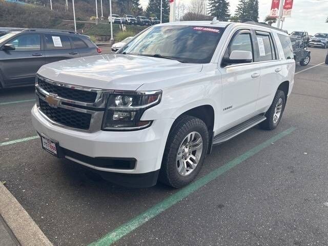 2017 CHEVROLET Tahoe