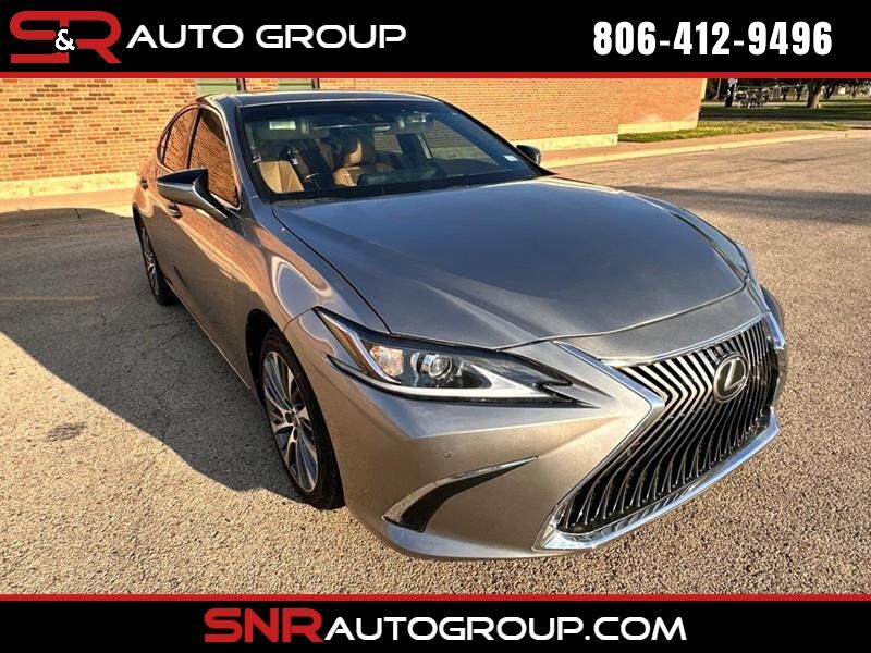 2019 LEXUS ES
