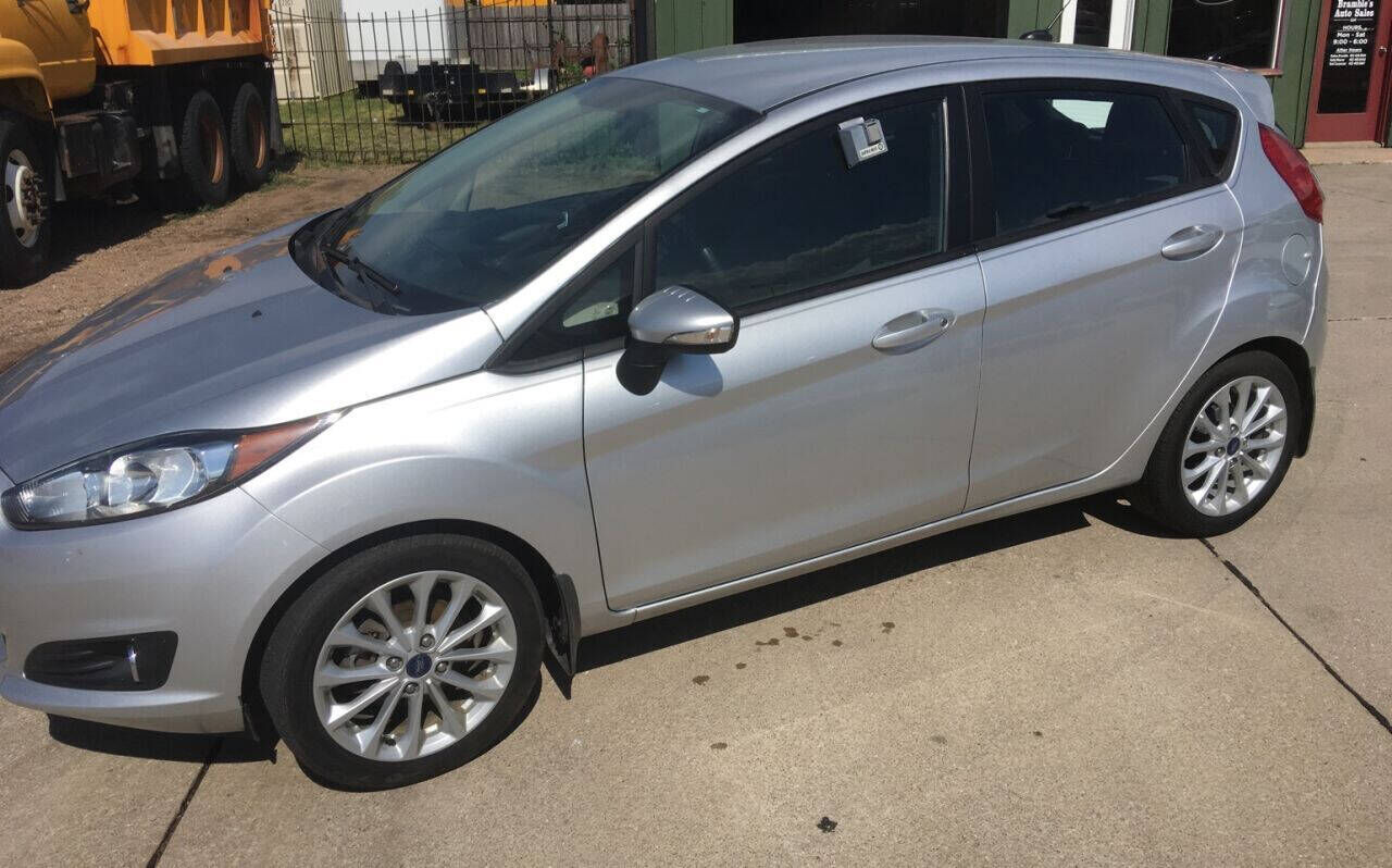 2014 FORD Fiesta