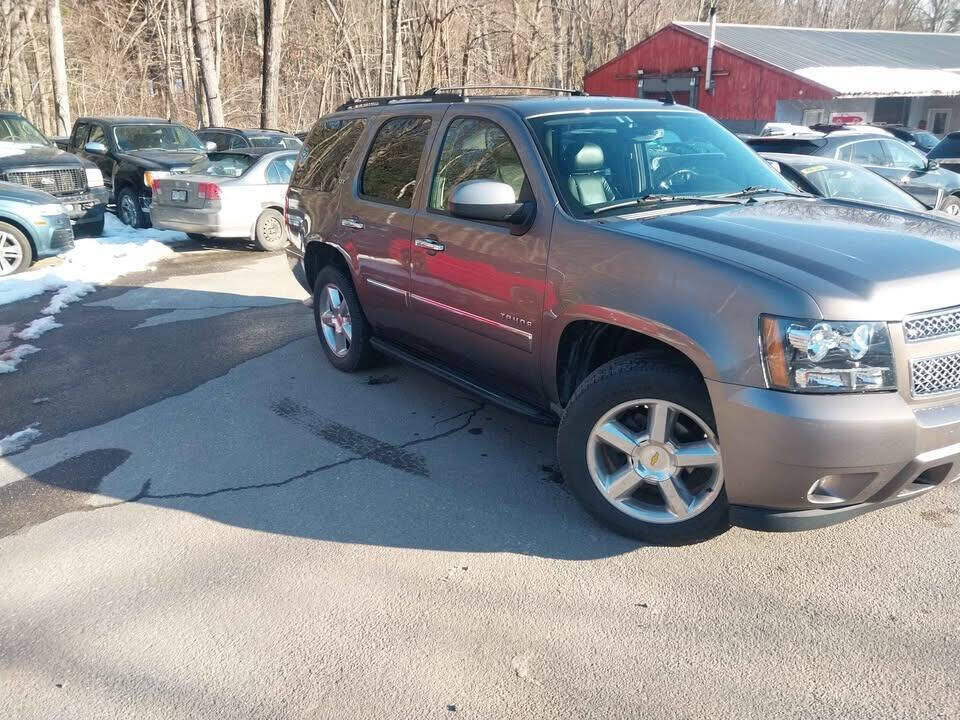 2011 CHEVROLET Tahoe