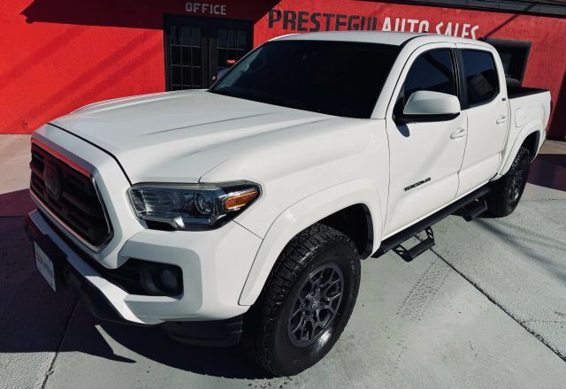 2018 TOYOTA Tacoma