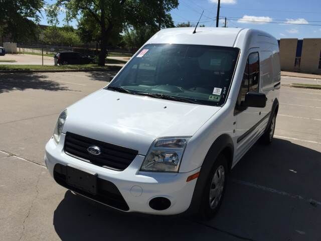 2011 FORD Transit