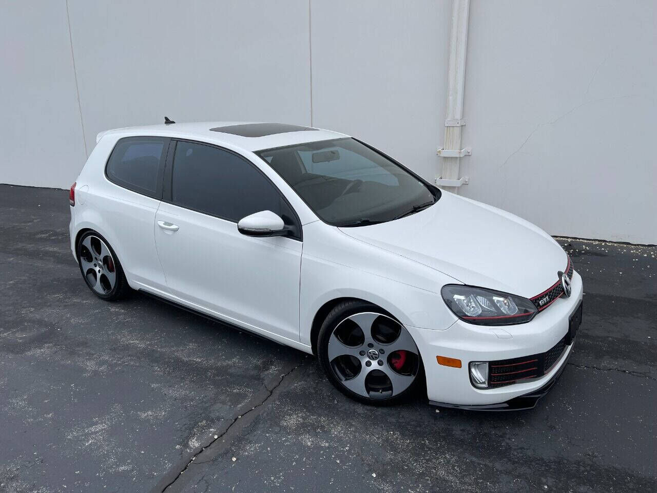 2011 VOLKSWAGEN GTI