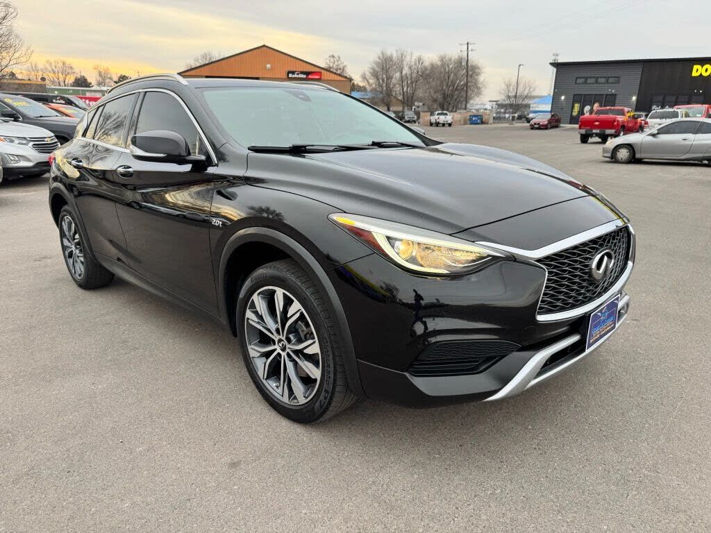 2018 INFINITI QX30