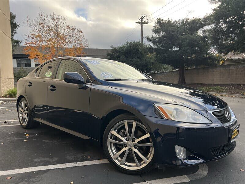 2008 LEXUS IS