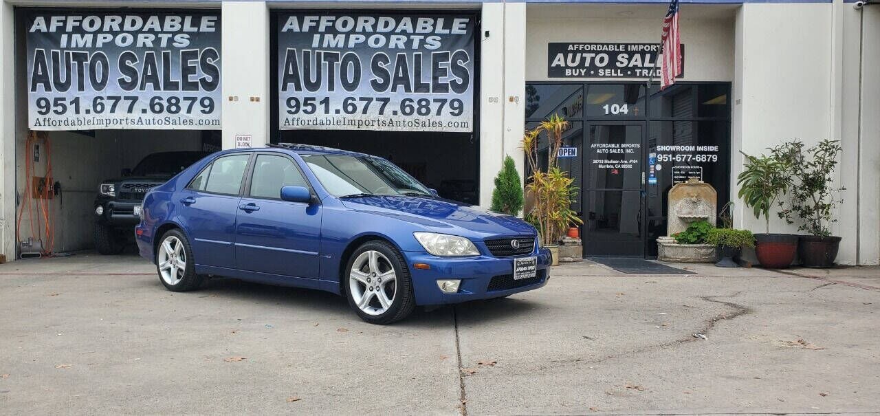 2002 LEXUS IS