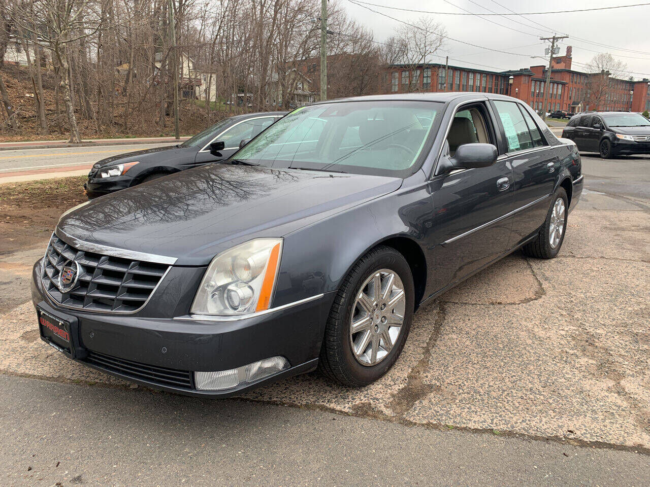 2010 CADILLAC DTS