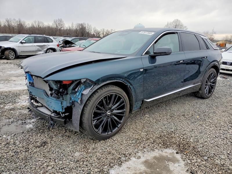2024 CADILLAC Lyriq