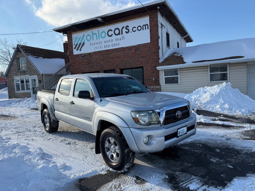 2011 TOYOTA Tacoma