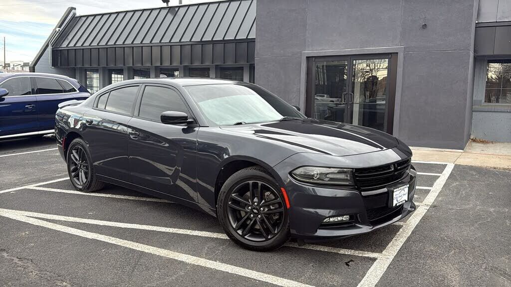 2019 DODGE Charger