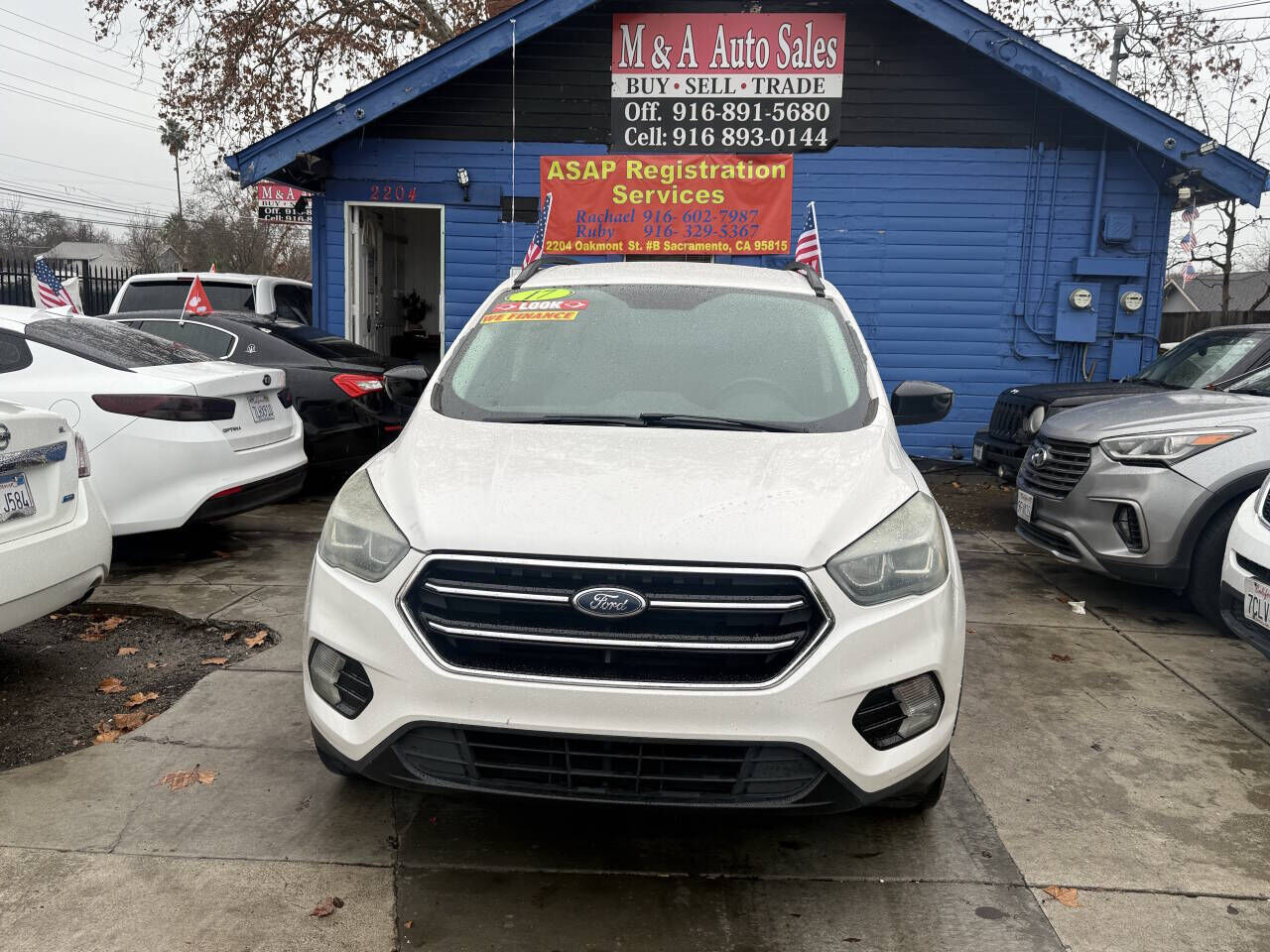 2017 FORD Escape