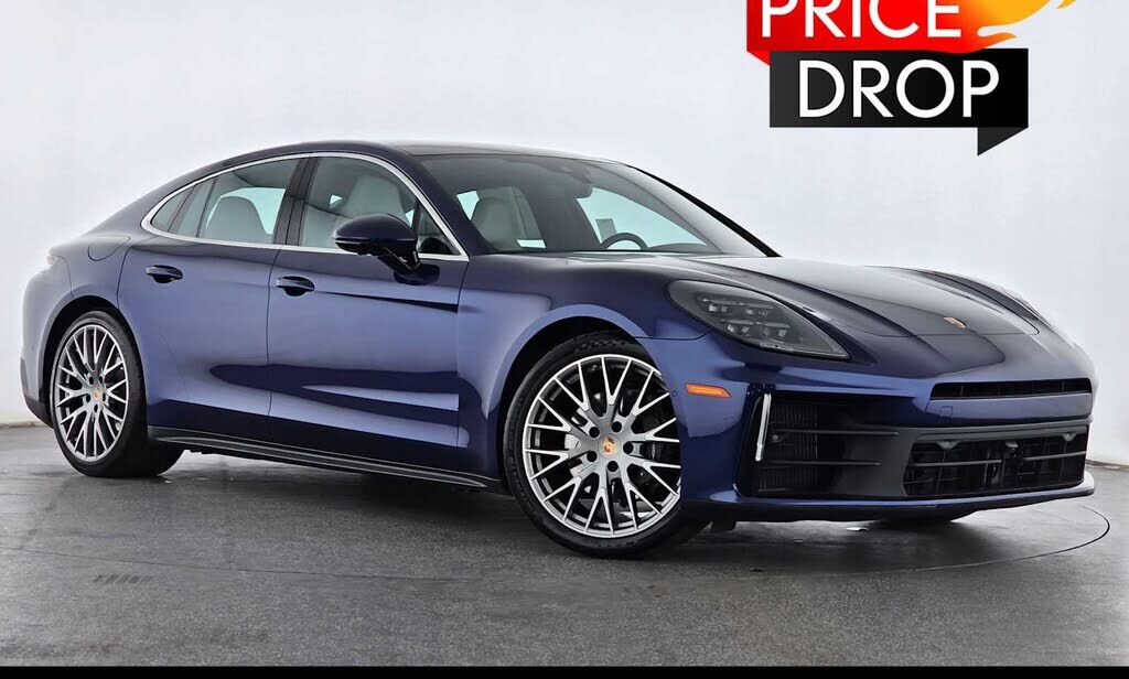 2024 PORSCHE Panamera
