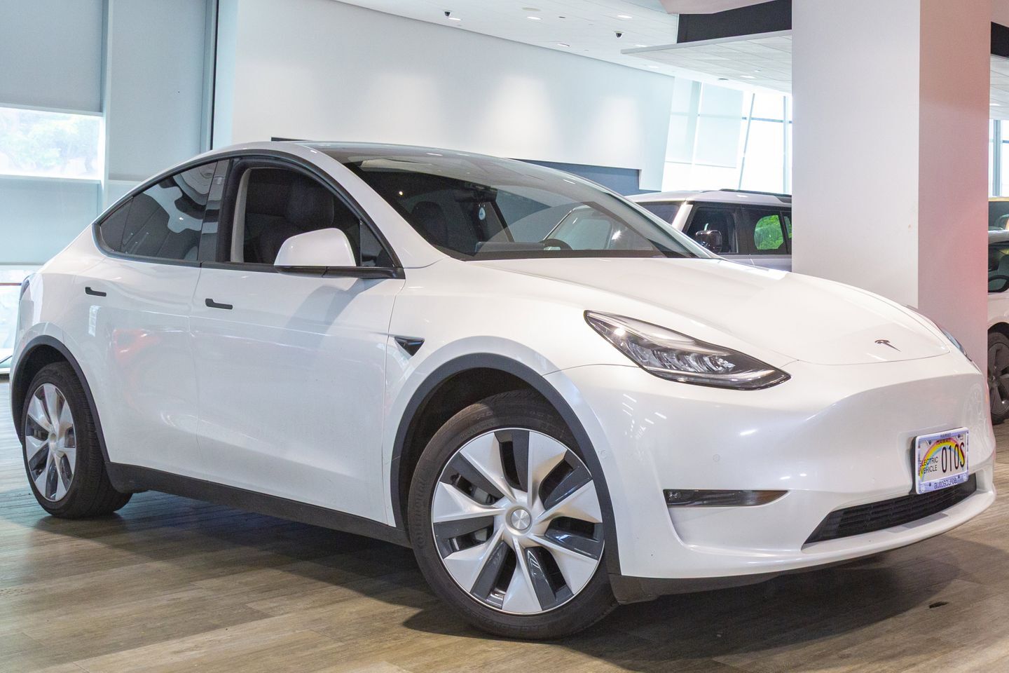 2021 TESLA Model Y