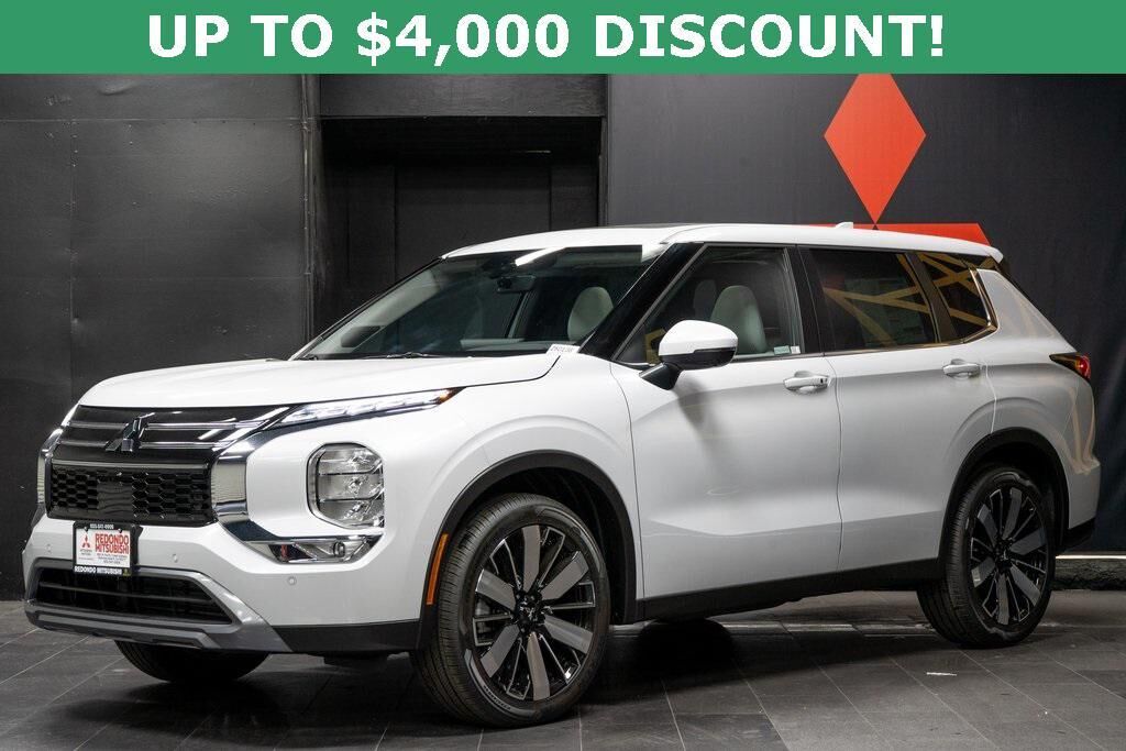 2026 MITSUBISHI Outlander