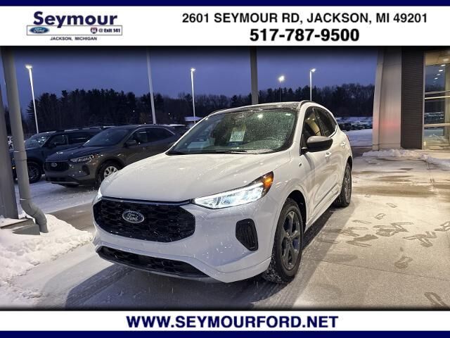 2023 FORD Escape