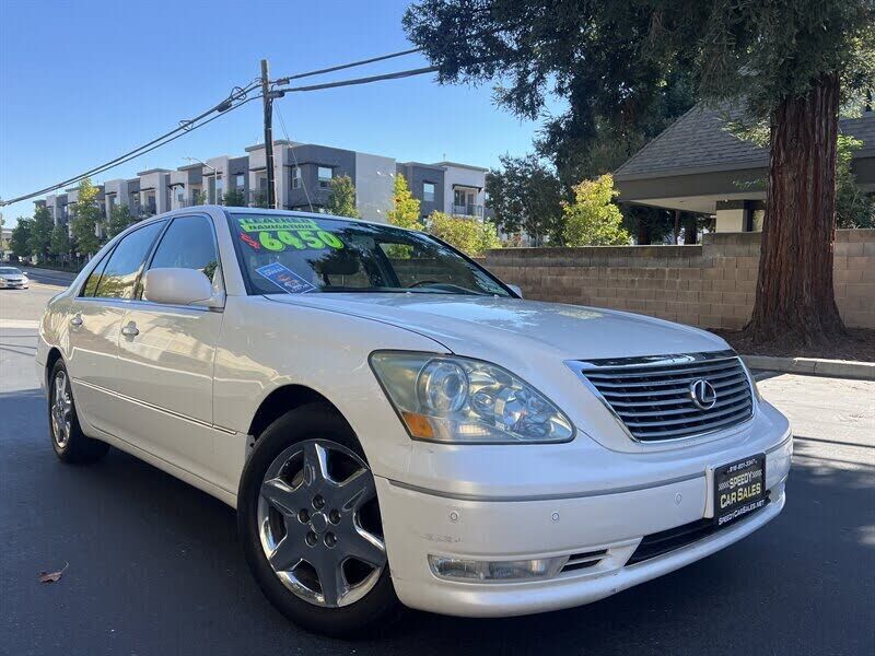 2004 LEXUS LS