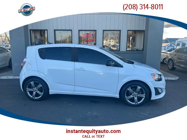 2013 CHEVROLET Sonic