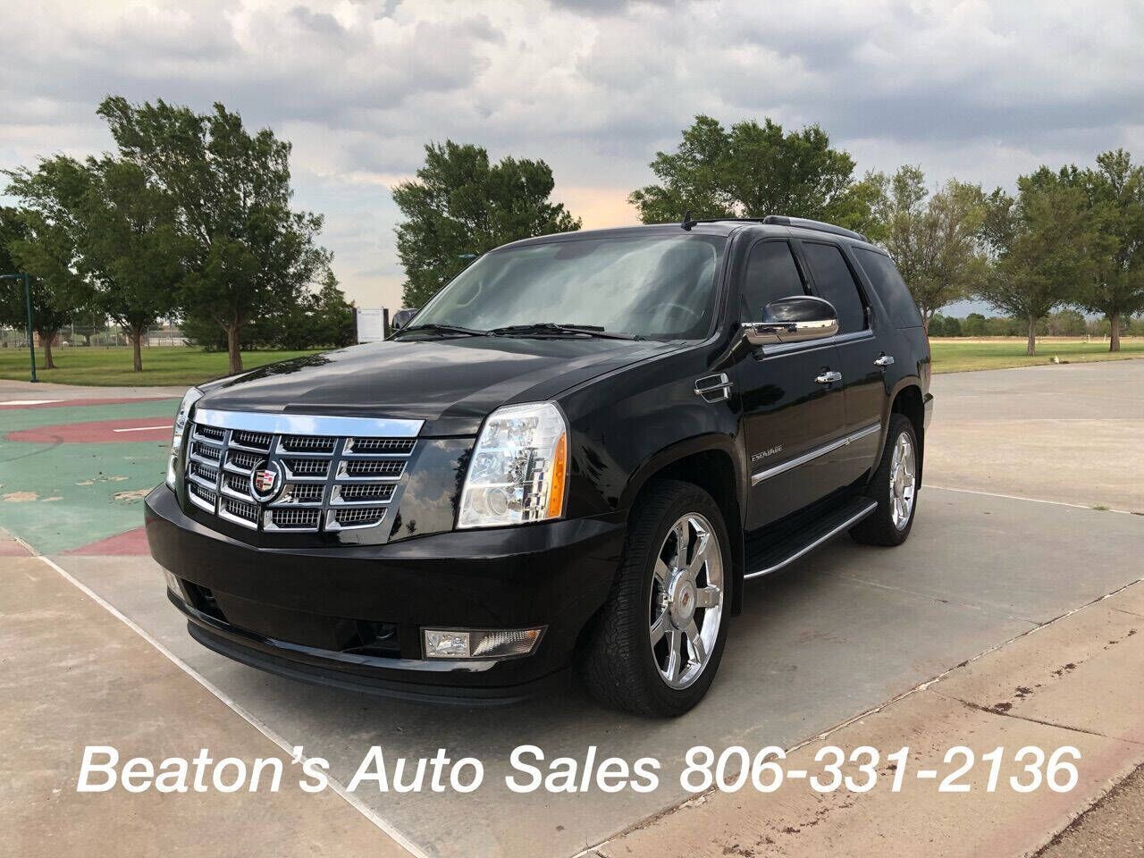 2010 CADILLAC Escalade