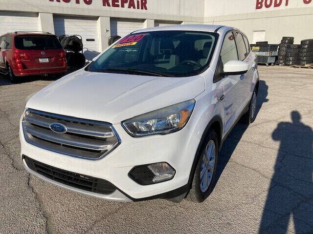 2017 FORD Escape