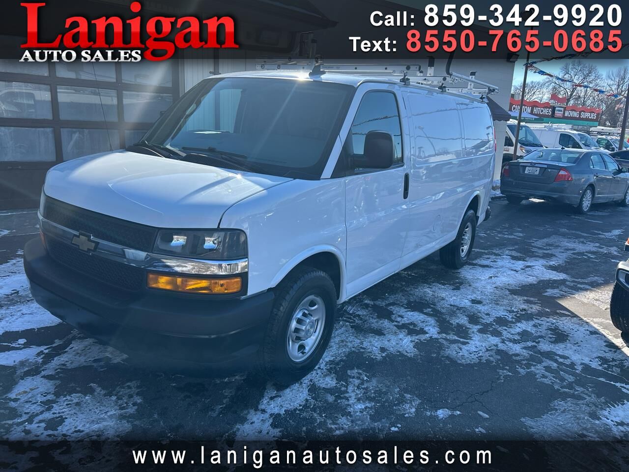 2020 CHEVROLET Express