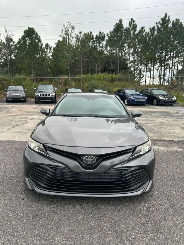 2018 TOYOTA Camry