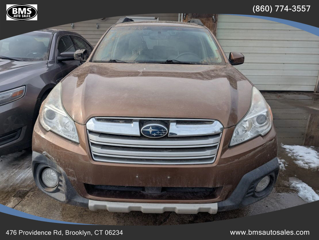 2013 SUBARU Outback