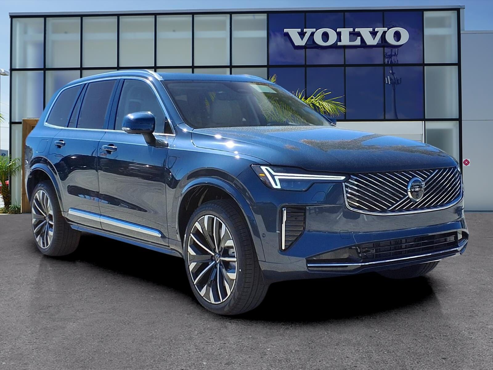 2026 VOLVO XC90