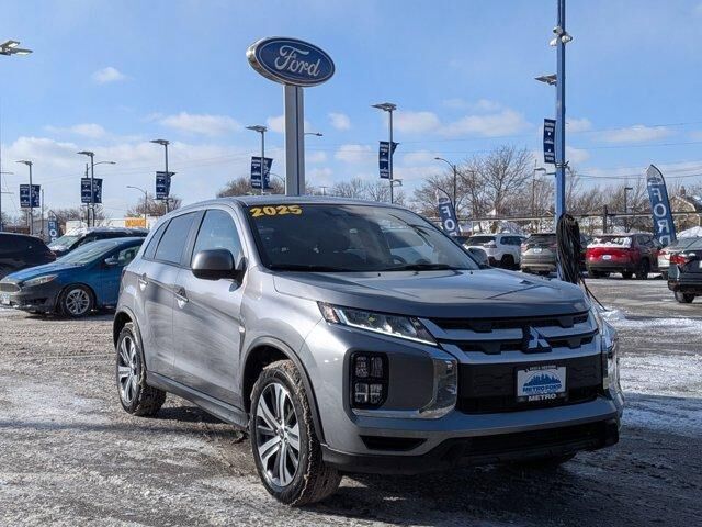 2025 MITSUBISHI Outlander Sport