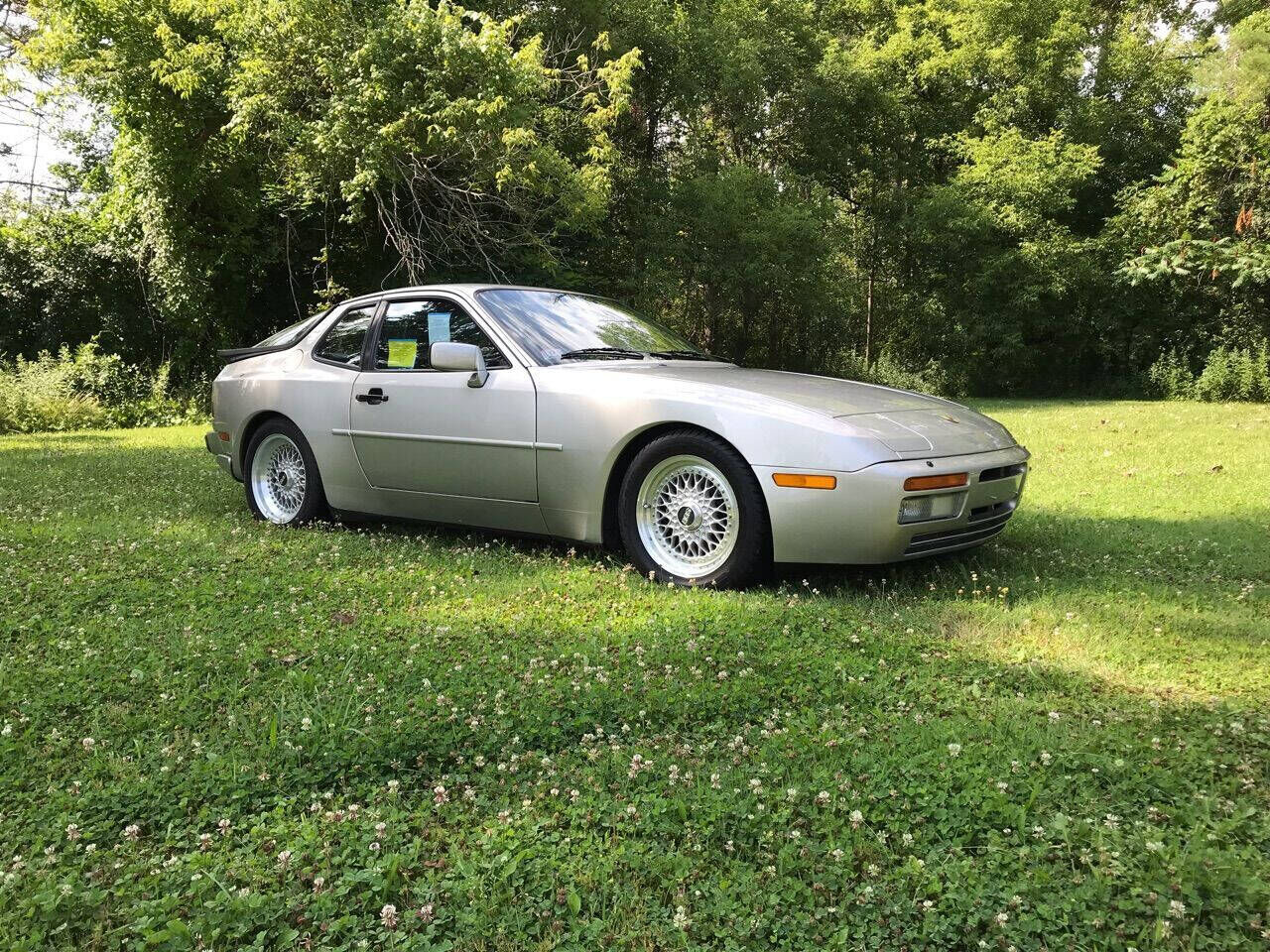 1986 PORSCHE 944