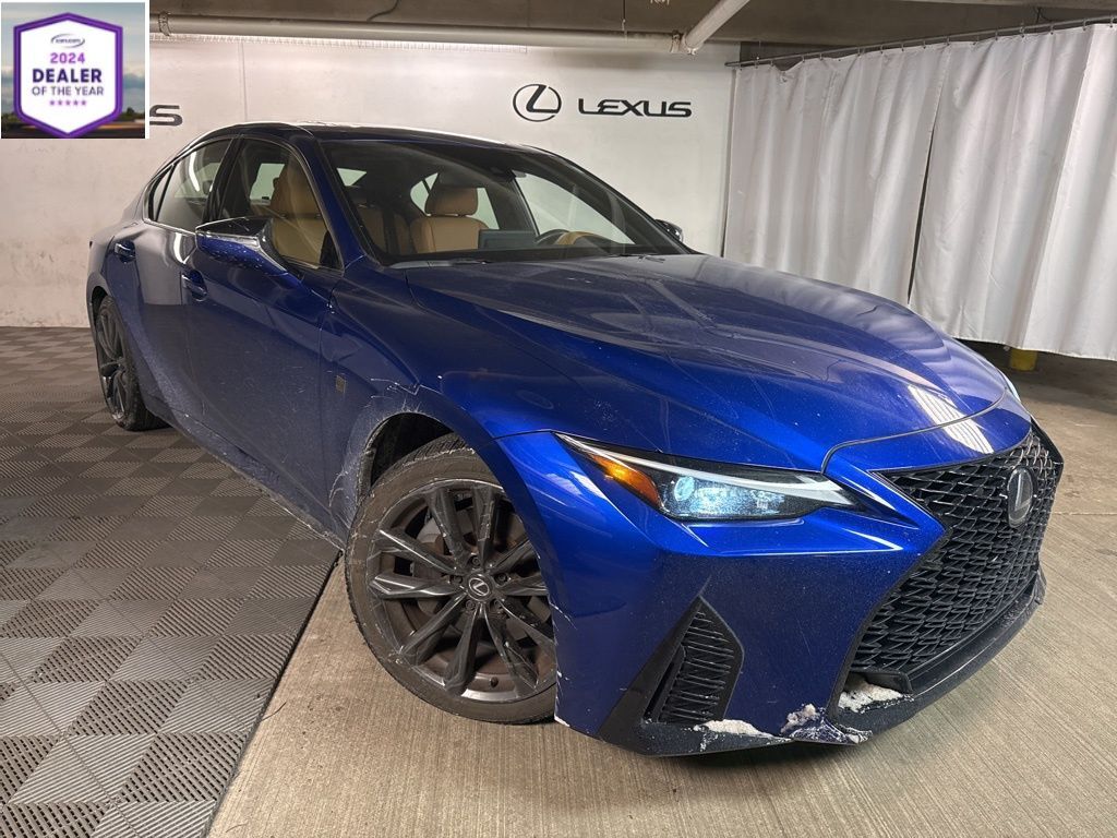 2024 LEXUS IS