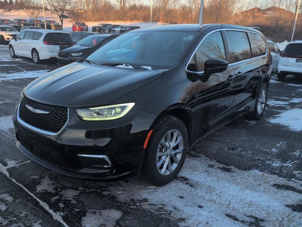 2026 CHRYSLER Pacifica