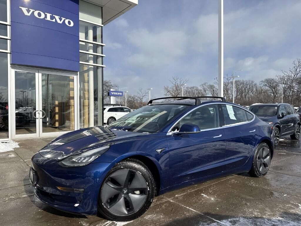 2018 TESLA Model 3