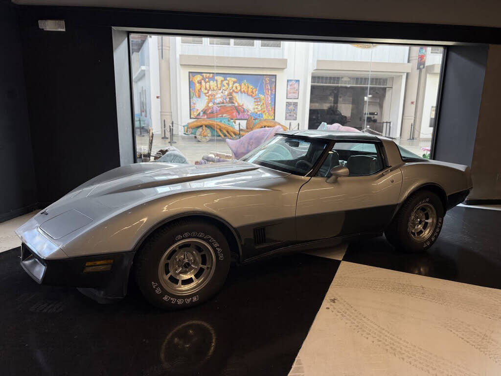 1981 CHEVROLET Corvette