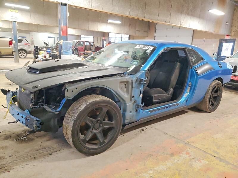 2015 DODGE Challenger