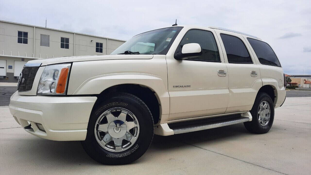 2003 CADILLAC Escalade